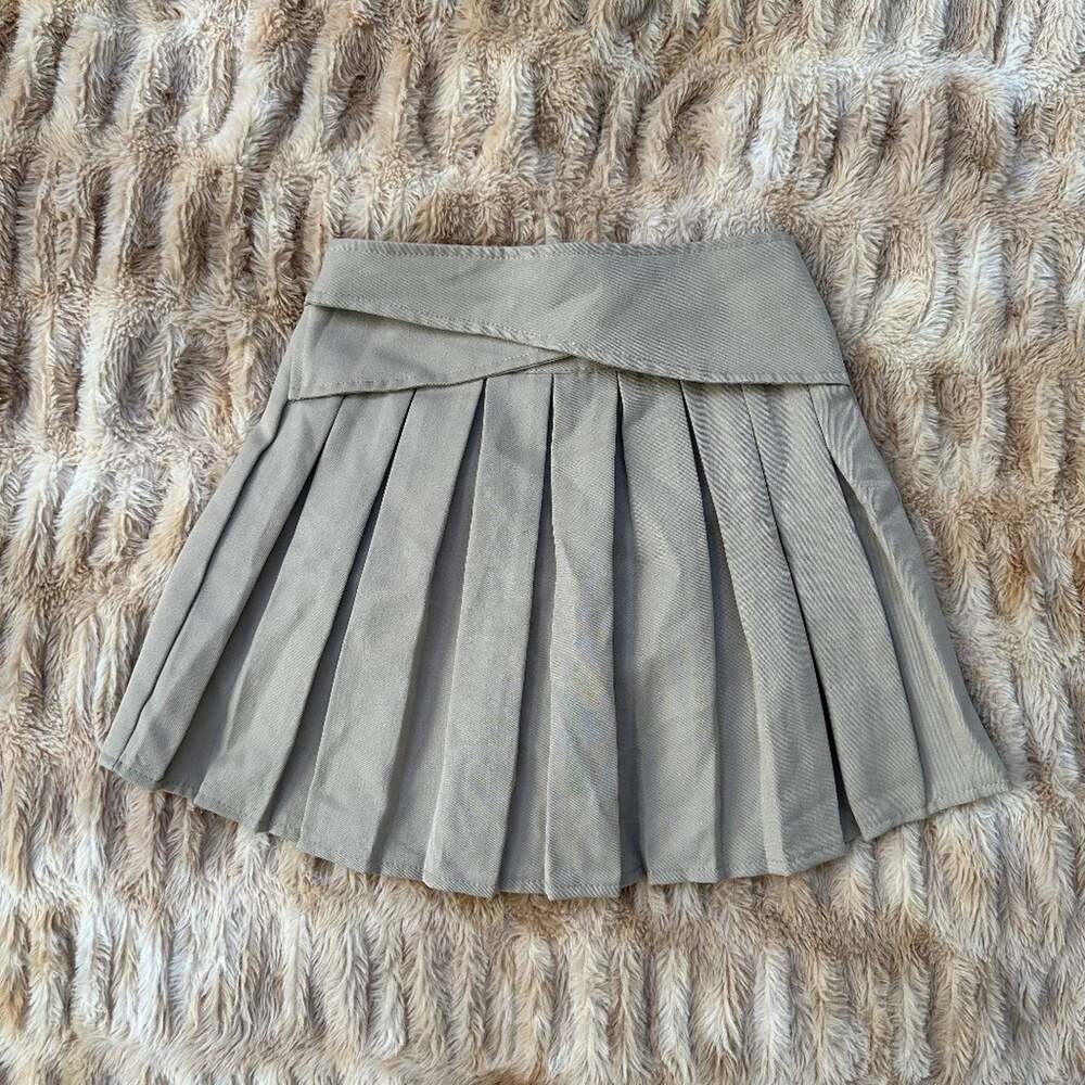 US Polo Assn Girls Size 8 Pleated Skirt Gray Built-In Shorts Skort Tennis